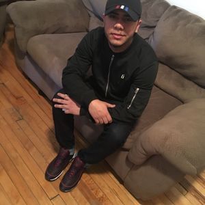 Meet your Posher, Jean